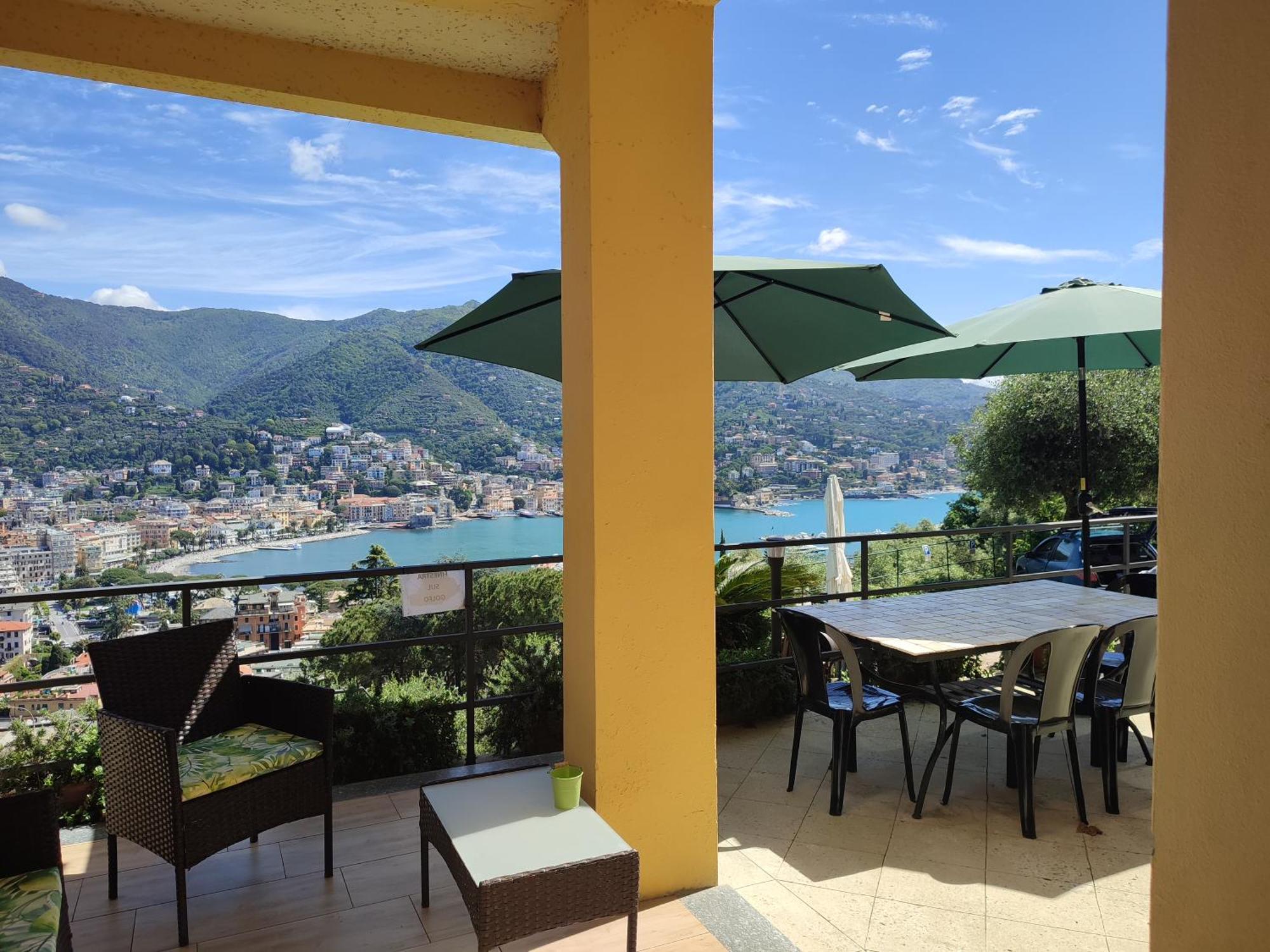 Finestra Sul Golfo Appartement Rapallo Buitenkant foto