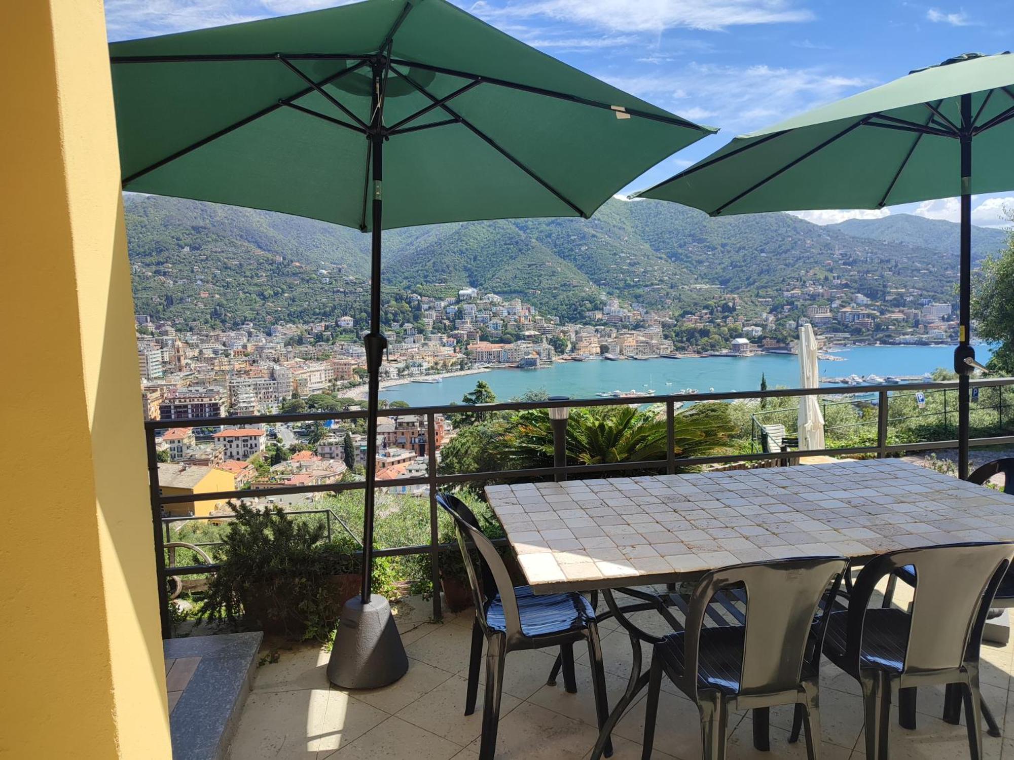 Finestra Sul Golfo Appartement Rapallo Buitenkant foto